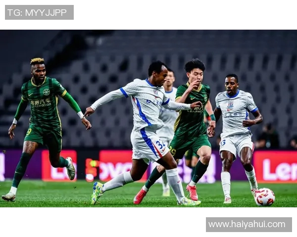 浙江足球明星汇聚一堂本土球员璀璨星光闪耀赛场